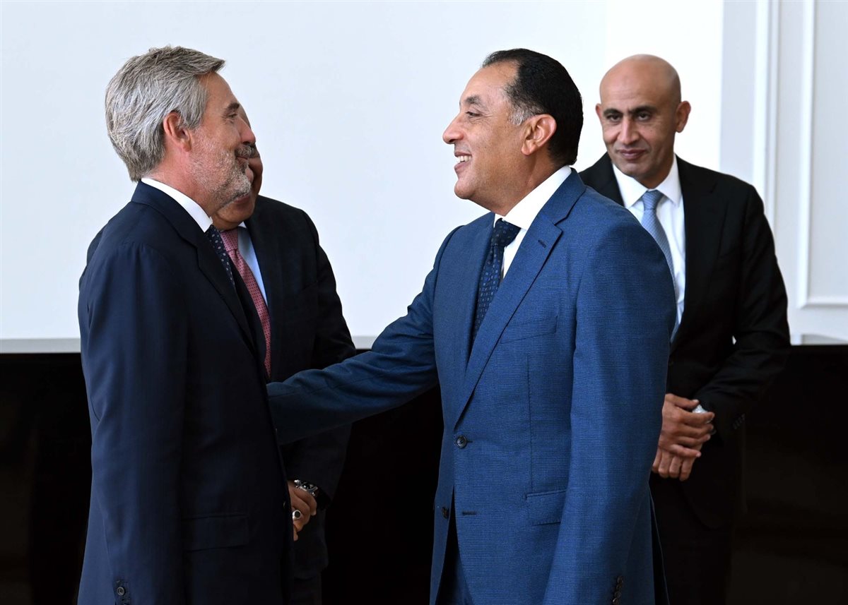 اتفاق لإنشاء وتطوير 5 مدارس للتكنولوجيا التطبيقية