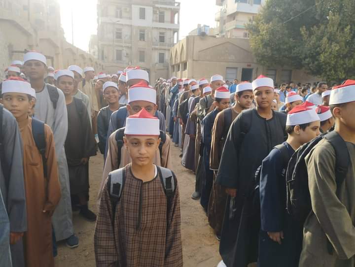 43674-طلاب-الأزهر-فى-قنا